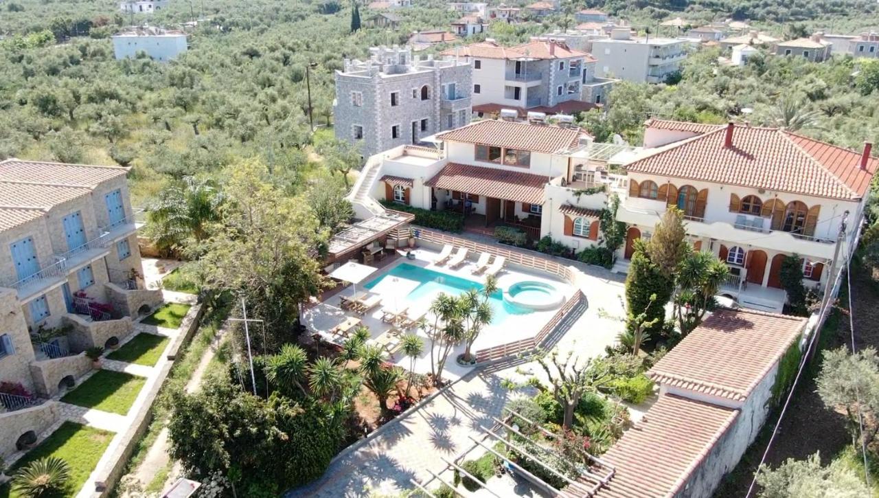 Athina Apartments Ступа Екстер'єр фото