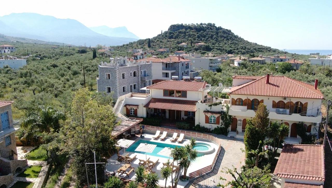 Athina Apartments Ступа Екстер'єр фото