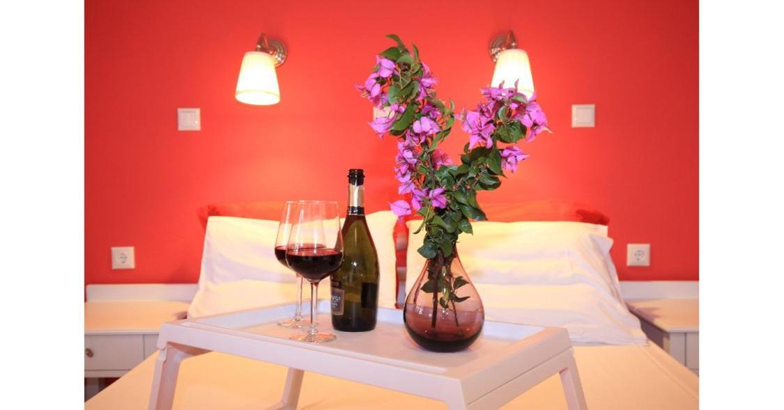 Athina Apartments Ступа Екстер'єр фото
