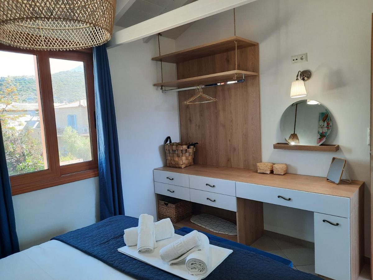 Athina Apartments Ступа Екстер'єр фото
